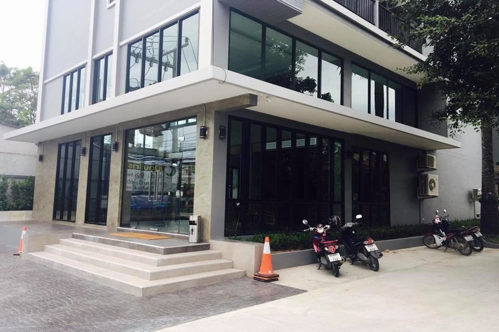C Cha-Am Hotel Exterior photo