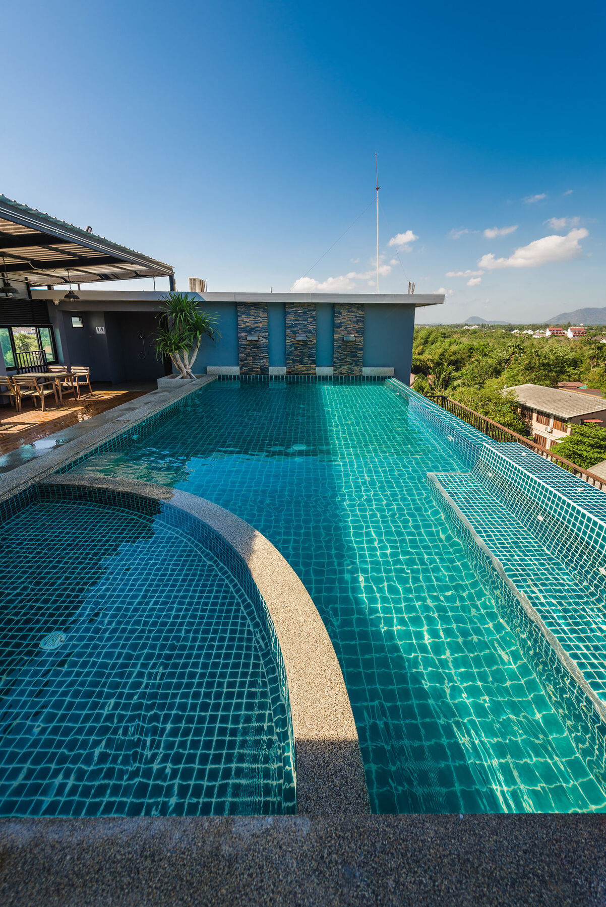 C Cha-Am Hotel Exterior photo